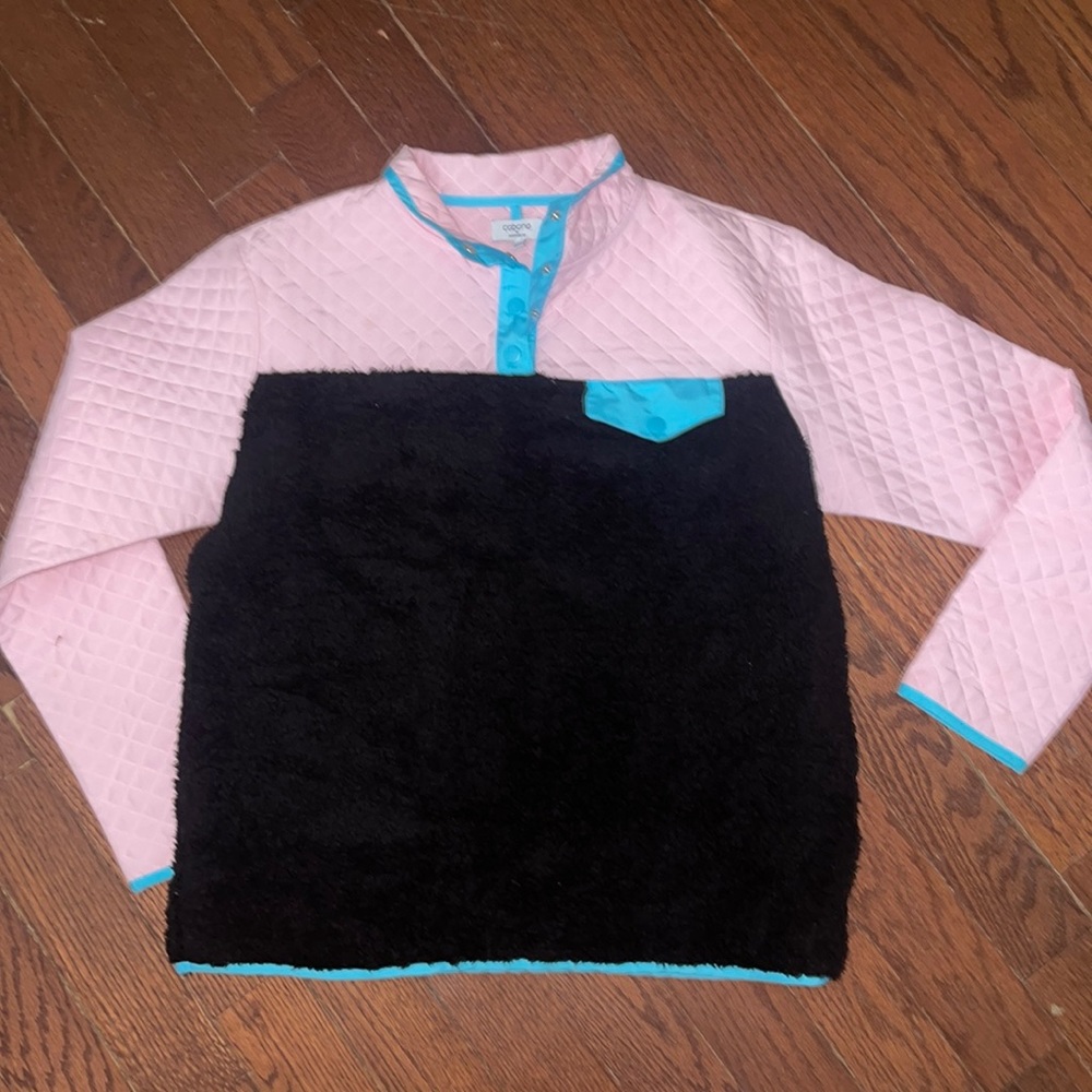 Cabana by crown and ivy Pullover